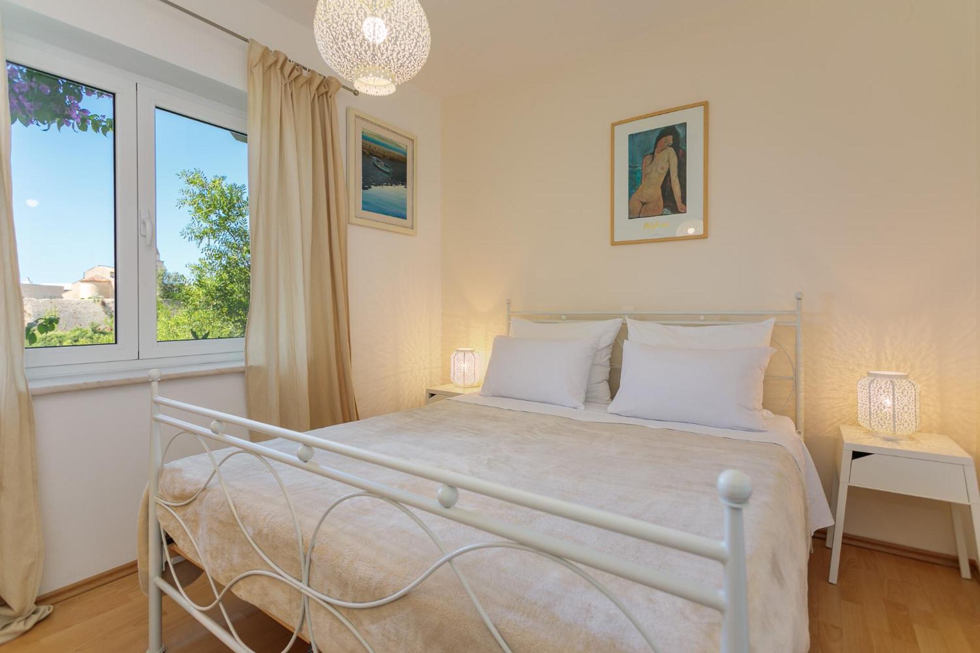Apartments Delfin Krk Town Exterior photo